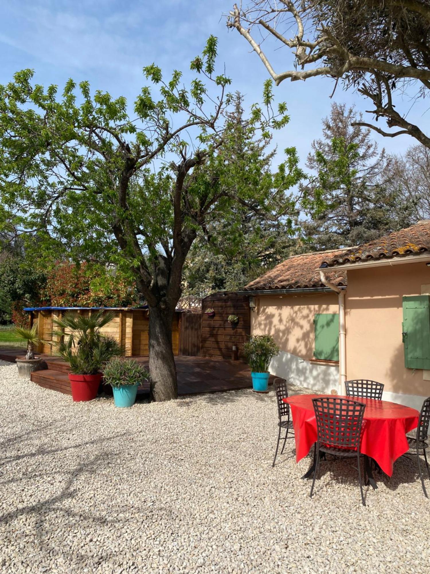 Gite 135 C Sarrians Exterior foto